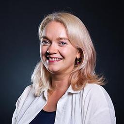 Stefanie Savage-Campbell headshot