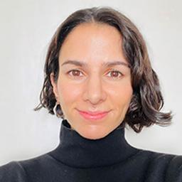 Liz Bal headshot