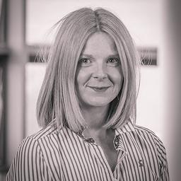 Dr Rebecca Feasey headshot