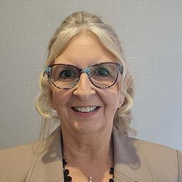 Sonia Davies headshot